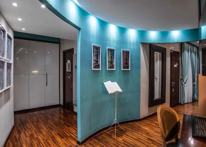 Merulana Guest house